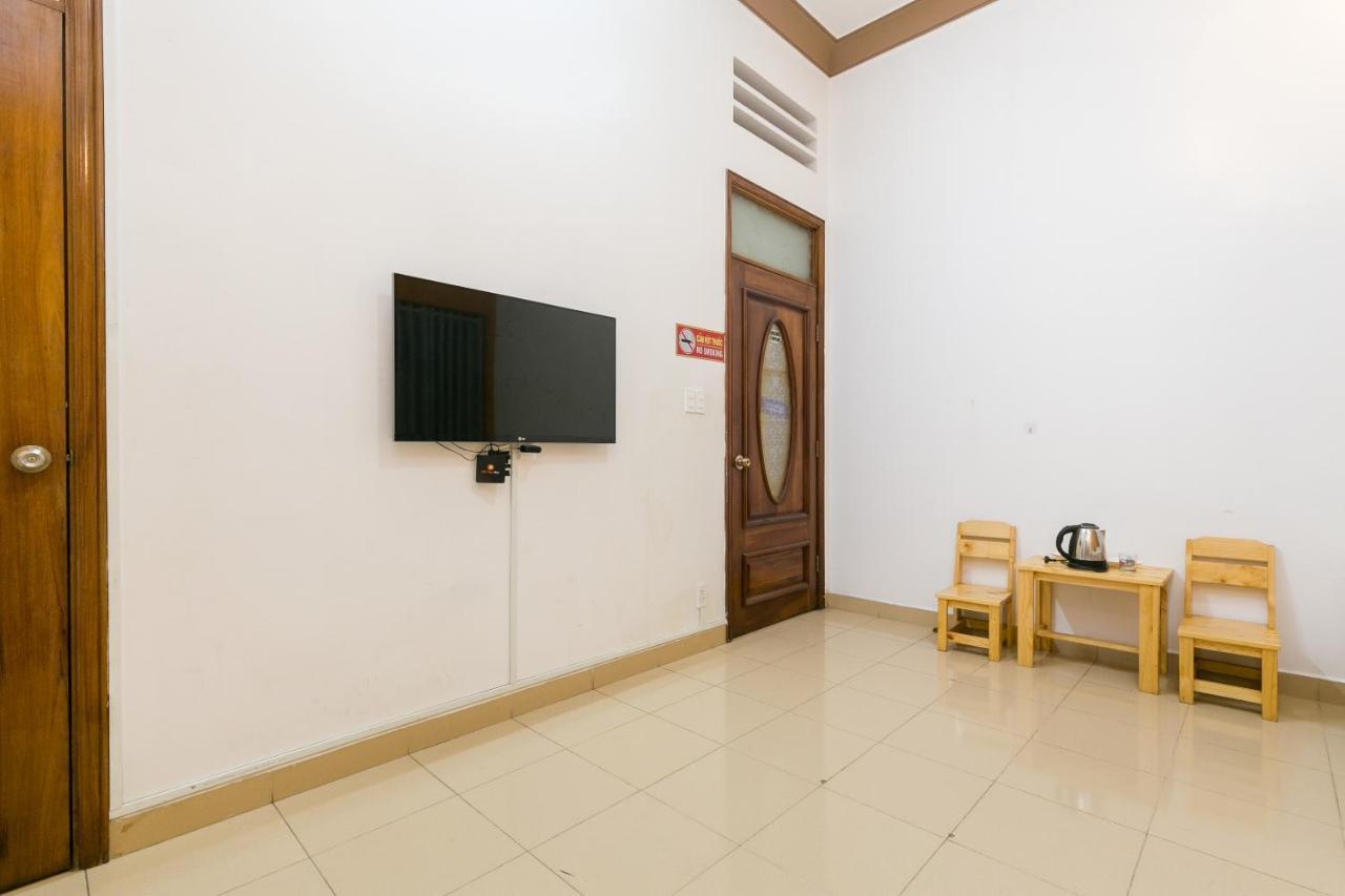 Spot On 710 Sakura Hostel Cholon Ho Chi Minh-staden Exteriör bild