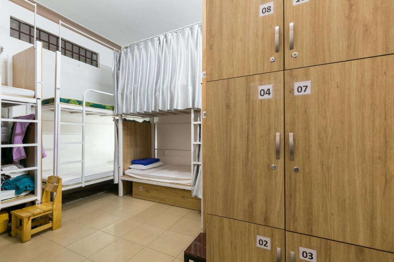 Spot On 710 Sakura Hostel Cholon Ho Chi Minh-staden Exteriör bild