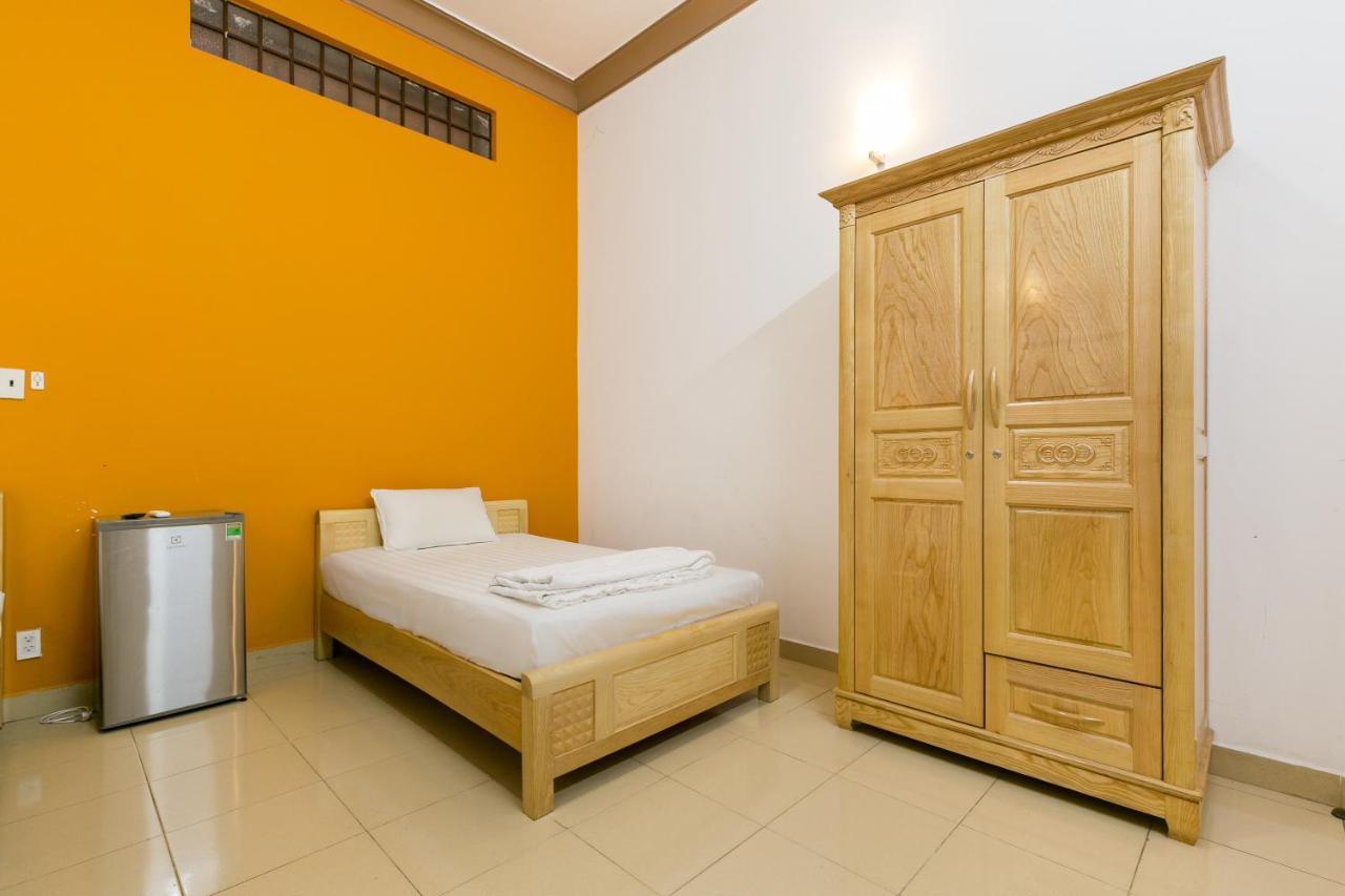 Spot On 710 Sakura Hostel Cholon Ho Chi Minh-staden Exteriör bild